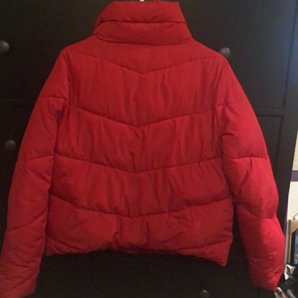 Abercrombie & Fitch Mini Puffer - Picture 6 of 10